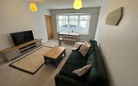 Cosy, 2 Bedroom Cottage In Guisborough Town Centre
